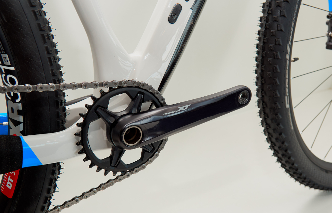 Mauna Loa 29 CB 25y Detail 4 1100x705